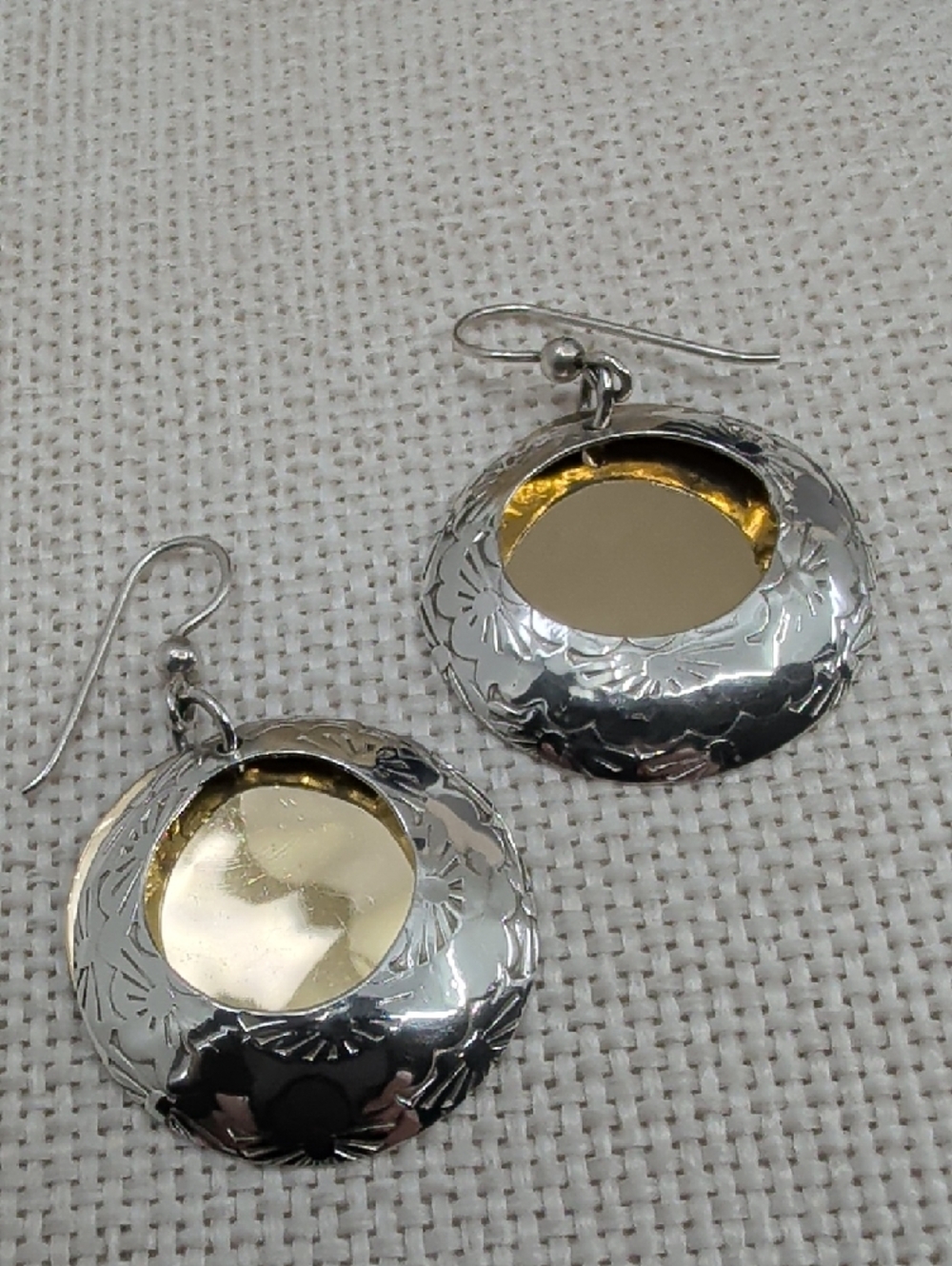 Vintage Sterling Silver Two Tone Stamped Circle Disc Dangle Earrings Artisan - Picture 10 of 17